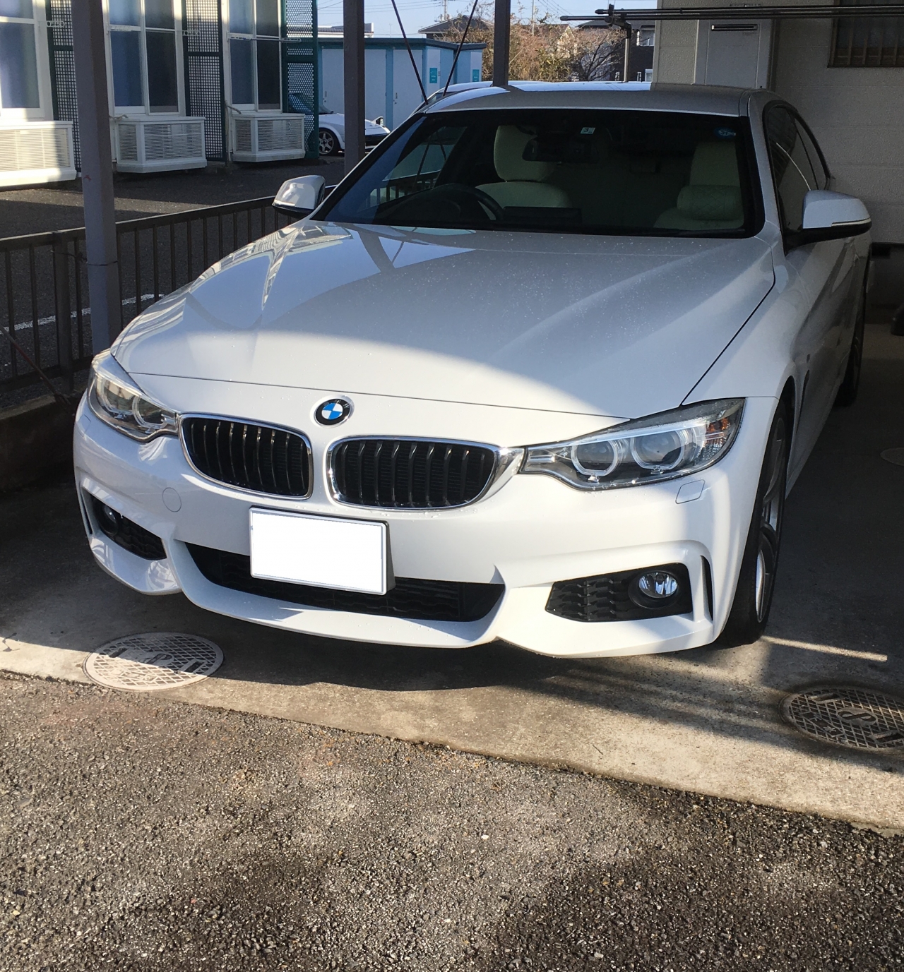BMW420i ホイールガリ傷リペアのブログを更新しました。