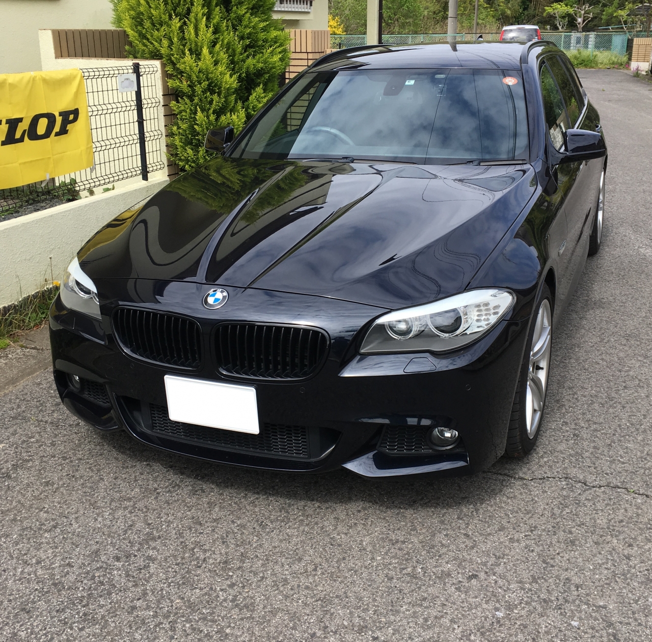 BMW520i ホイールガリ傷リペアのブログを更新しました。