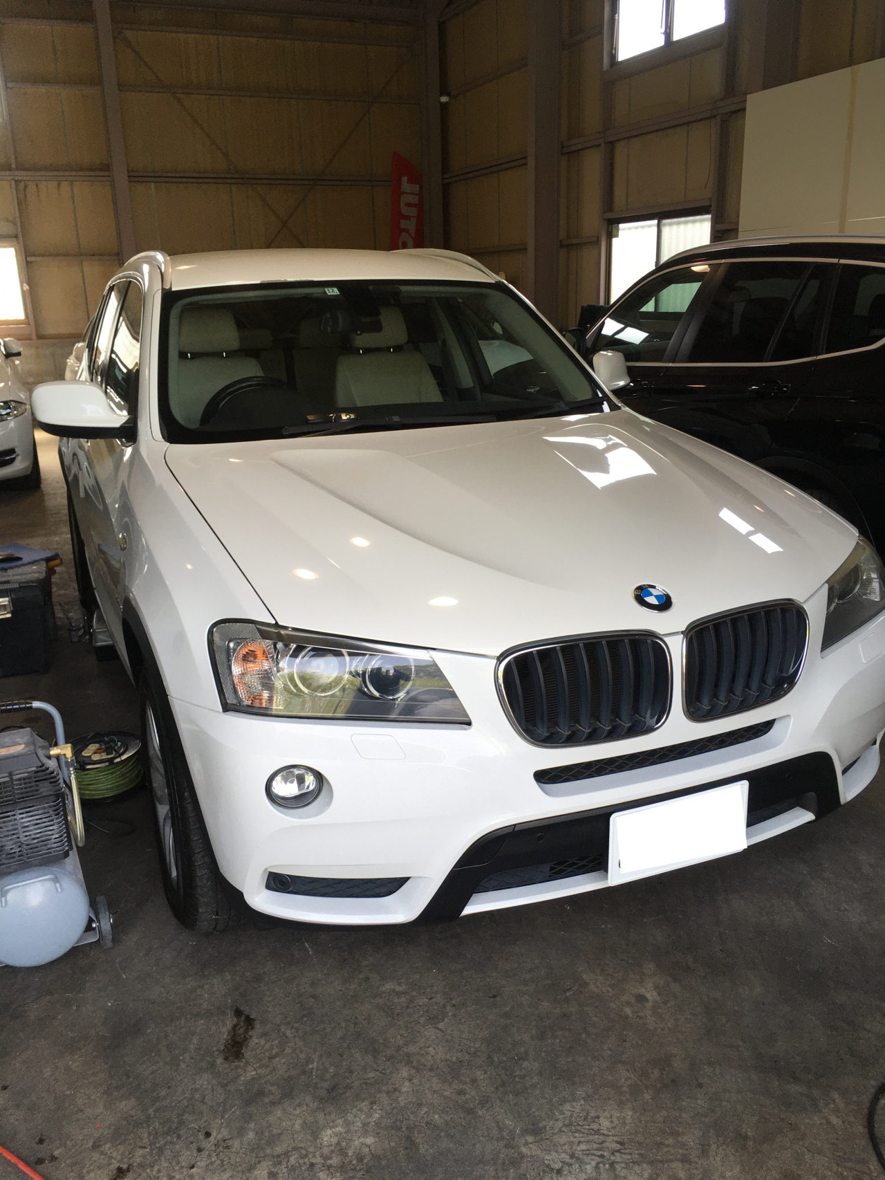 BMW X3　シートリペアのブログを更新しました。