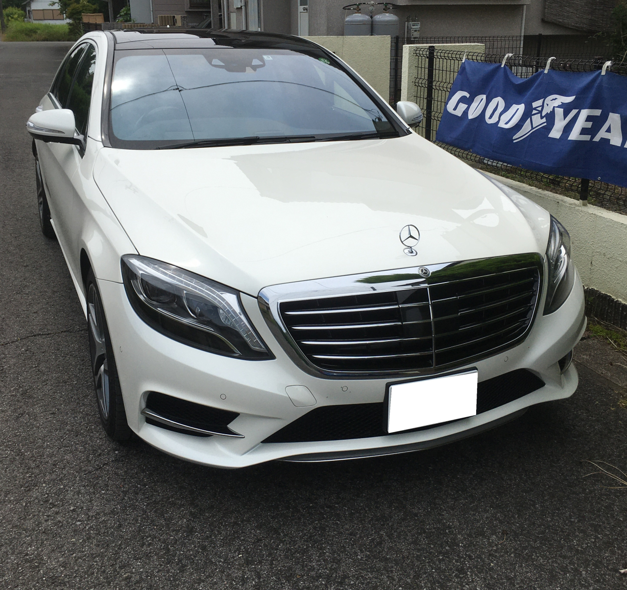 メルセデスベンツS300h ホイールガリ傷リペアのブログを更新しました。